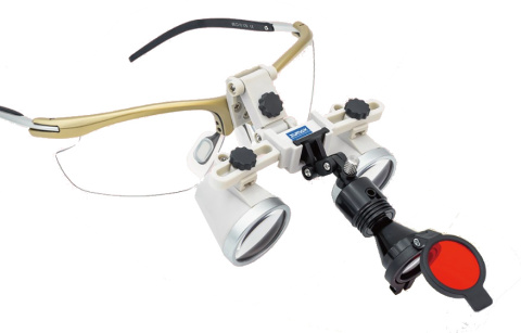 Lupa okularowa Zumax SLF + źródło światła Zumax HL 8200